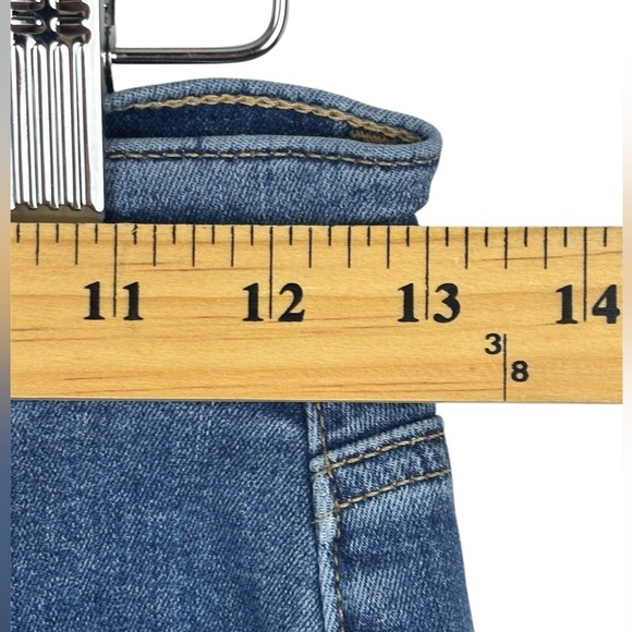 Loft The Kick Crop Jeans 2 pairs Light &‎ Dark wash Size 25 Blue Casual Raw hem - Picture 12 of 13